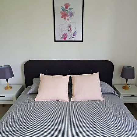 Luna Apartman *